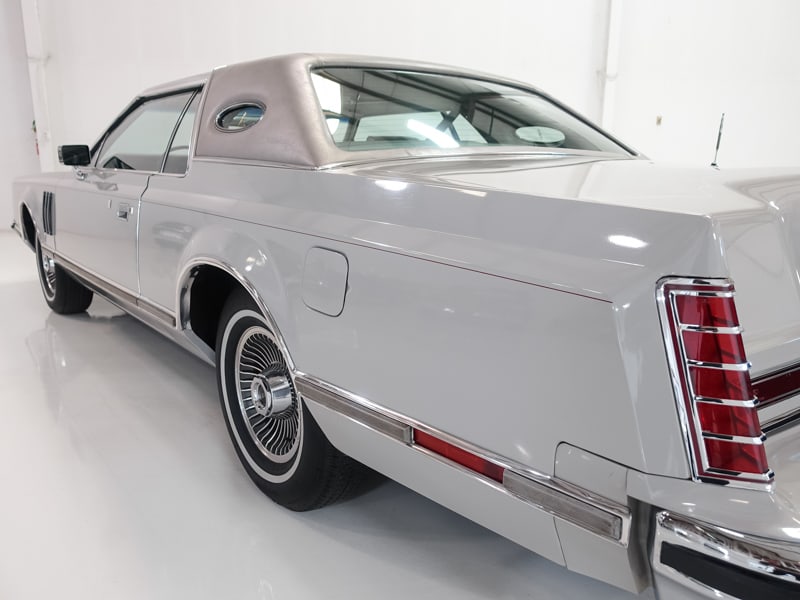 1977 Lincoln Continental Mark V Cartier Edition