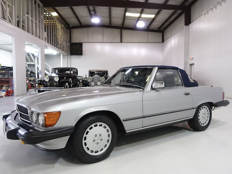 19 Mercedes Benz 560sl Roadster For Sale At Daniel Schmitt Co