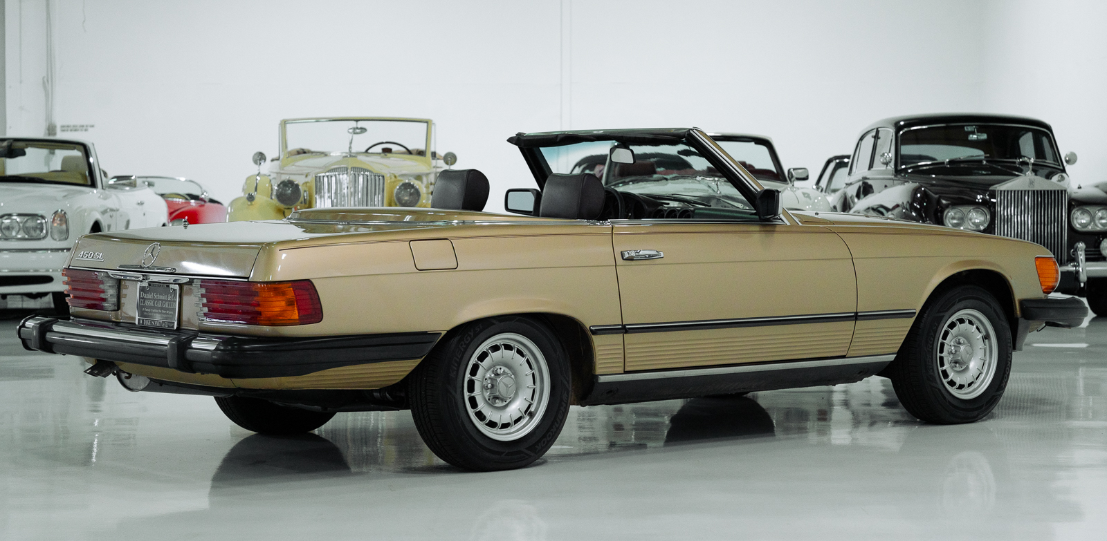 1980 MERCEDES-BENZ 450 SL ROADSTER (ONLY 15,533 MILES